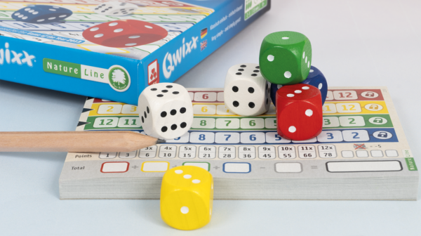 Qwixx – Natureline ES NSV - Nürnberger Spielkarten Verlag